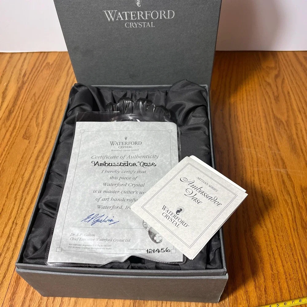 Waterford Crystal Ambassador Vase 9.5